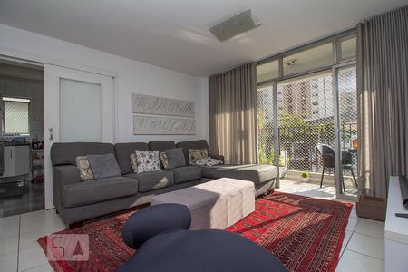 Sala de apartamento à venda com 3 quartos, 129m² em Perdizes, São Paulo
