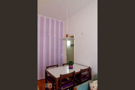 Sala de apartamento para alugar com 2 quartos, 80m² em Ipanema, Rio de Janeiro