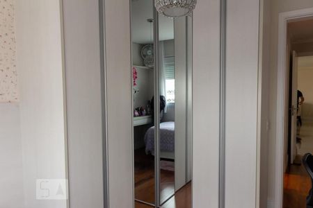 Apartamento à venda com 123m², 3 quartos e 2 vagas Apartamento à venda com 123m², 3 quartos e 2 vagasQuarto 2