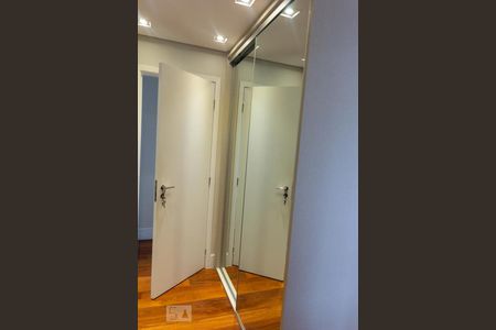 Apartamento à venda com 123m², 3 quartos e 2 vagas Apartamento à venda com 123m², 3 quartos e 2 vagasQuarto 3