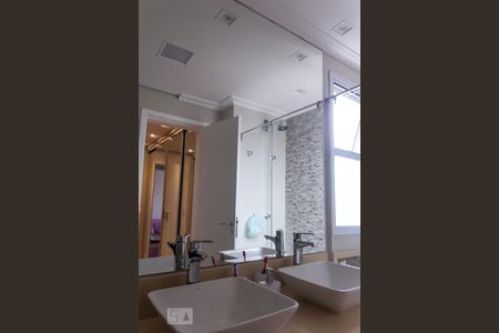 Apartamento à venda com 123m², 3 quartos e 2 vagas Apartamento à venda com 123m², 3 quartos e 2 vagasQuarto 3 - suite