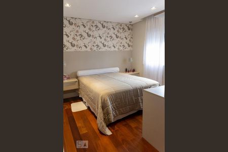 Apartamento à venda com 123m², 3 quartos e 2 vagas Apartamento à venda com 123m², 3 quartos e 2 vagasQuarto 3