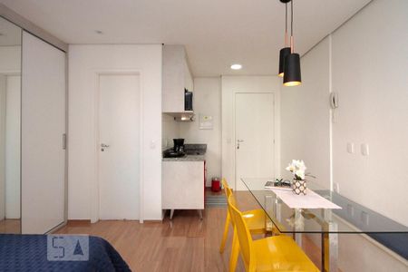 Studio de kitnet/studio para alugar com 1 quarto, 32m² em Centro, São Paulo