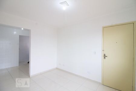 Sala de apartamento para alugar com 2 quartos, 64m² em Jardim Santa Bárbara, Guarulhos