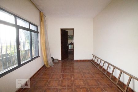 Sala de casa à venda com 3 quartos, 120m² em Vila Romero, São Paulo