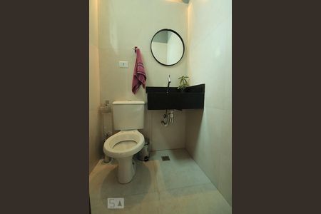 Lavabo de apartamento para alugar com 3 quartos, 140m² em Vila Santa Teresa, Santo André