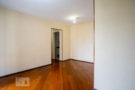 Sala de apartamento para alugar com 2 quartos, 56m² em Vila Regente Feijó, São Paulo