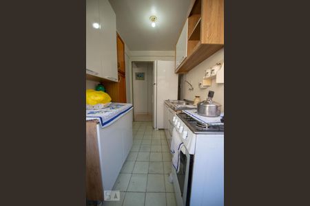 Cozinha de apartamento à venda com 1 quarto, 58m² em Santa Tereza, Porto Alegre