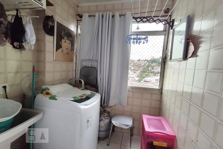 Apartamento à venda com 104m², 2 quartos e 1 vaga Apartamento à venda com 104m², 2 quartos e 1 vagaCozinha e Área de Serviço