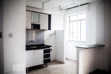 Cozinha de kitnet/studio à venda com 1 quarto, 33m² em Centro, São Paulo