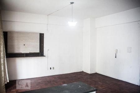 Sala/Quarto de kitnet/studio à venda com 1 quarto, 33m² em Centro, São Paulo