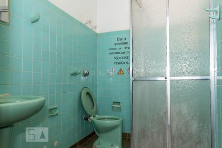 Banheiro de casa à venda com 2 quartos, 180m² em Vila da Saúde, São Paulo