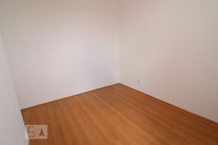 Quarto 2 de apartamento para alugar com 2 quartos, 40m² em Jardim Santa Emília, São Paulo