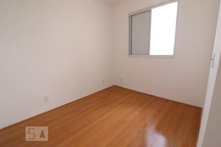 Quarto 2 de apartamento para alugar com 2 quartos, 40m² em Jardim Santa Emília, São Paulo