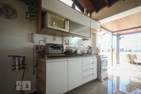 Cozinha de apartamento à venda com 3 quartos, 225m² em Barra da Tijuca, Rio de Janeiro