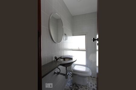 Lavabo de apartamento para alugar com 1 quarto, 55m² em Lourdes, Belo Horizonte