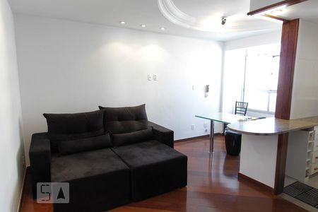 Sala de apartamento para alugar com 1 quarto, 55m² em Lourdes, Belo Horizonte