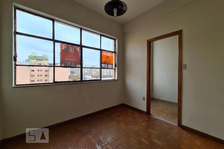 Quarto 2 de apartamento para alugar com 2 quartos, 89m² em Centro, Belo Horizonte
