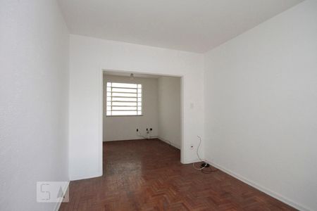 Apartamento à venda com 67m², 1 quarto e sem vagaSala