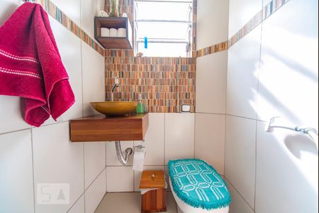 Lavabo  de casa à venda com 3 quartos, 280m² em Jardim Santo Antônio, Santo André