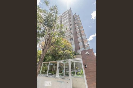 Studio para alugar com 36m², 1 quarto e 1 vaga Studio para alugar com 36m², 1 quarto e 1 vagaFachada