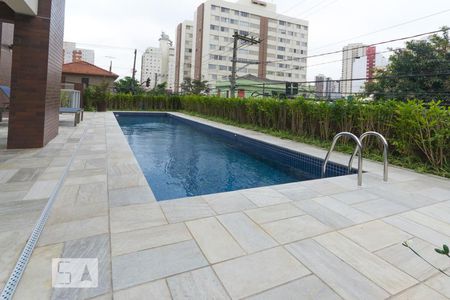 Studio para alugar com 36m², 1 quarto e 1 vaga Studio para alugar com 36m², 1 quarto e 1 vagaPiscina