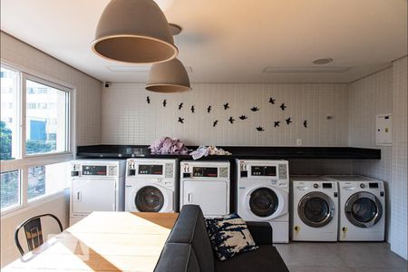 Studio para alugar com 36m², 1 quarto e 1 vaga Studio para alugar com 36m², 1 quarto e 1 vagaLavanderia