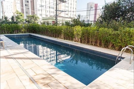 Studio para alugar com 36m², 1 quarto e 1 vaga Studio para alugar com 36m², 1 quarto e 1 vagaPiscina