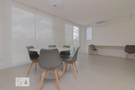 Studio para alugar com 36m², 1 quarto e 1 vaga Studio para alugar com 36m², 1 quarto e 1 vagaHome office