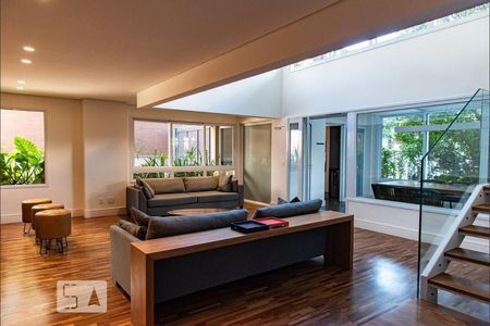 Studio para alugar com 36m², 1 quarto e 1 vaga Studio para alugar com 36m², 1 quarto e 1 vagaSalão de festas