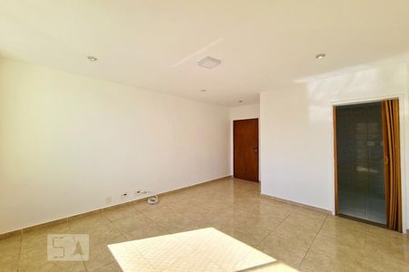 Sala de apartamento para alugar com 2 quartos, 60m² em Cascadura, Rio de Janeiro