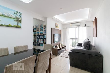 Sala de apartamento à venda com 2 quartos, 62m² em Vila das Bandeiras, Guarulhos