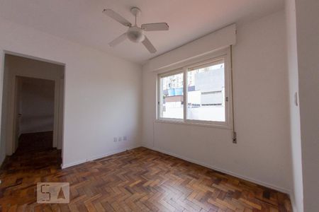 Sala de apartamento para alugar com 1 quarto, 37m² em Petrópolis, Porto Alegre