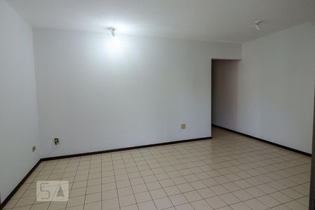 Sala de apartamento para alugar com 1 quarto, 63m² em Centro, Ribeirão Preto