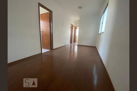 Sala de apartamento para alugar com 3 quartos, 53m² em Santa Cruz, Belo Horizonte