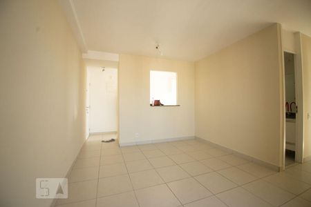 sala de apartamento para alugar com 3 quartos, 70m² em Jardim Ipaussurama, Campinas