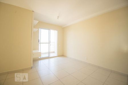 sala de apartamento para alugar com 3 quartos, 70m² em Jardim Ipaussurama, Campinas