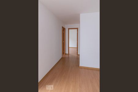 Sala - Hall dos quartos de apartamento para alugar com 2 quartos, 54m² em Irajá, Rio de Janeiro