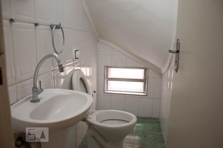 Lavabo de apartamento para alugar com 3 quartos, 140m² em Parque Jabaquara, São Paulo