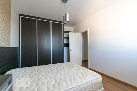 Quarto 1 de apartamento para alugar com 2 quartos, 68m² em Centro, Curitiba