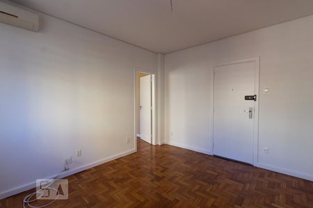 Sala de apartamento para alugar com 1 quarto, 50m² em Glória, Rio de Janeiro