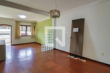 Sala de casa para alugar com 3 quartos, 160m² em Renascença, Belo Horizonte