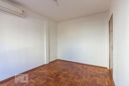 Quarto 2 de apartamento à venda com 3 quartos, 83m² em São Sebastião, Porto Alegre