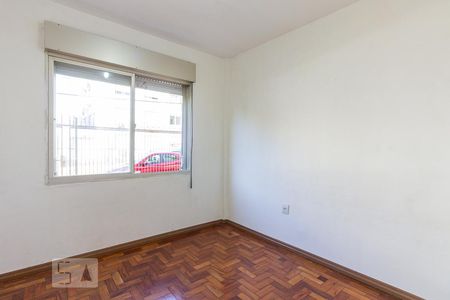 Quarto 1 de apartamento à venda com 3 quartos, 83m² em São Sebastião, Porto Alegre