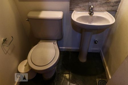 Lavabo de apartamento à venda com 2 quartos, 74m² em Recreio dos Bandeirantes, Rio de Janeiro