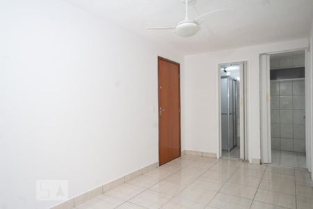Sala de apartamento à venda com 2 quartos, 48m² em Vila Portugal, São Paulo