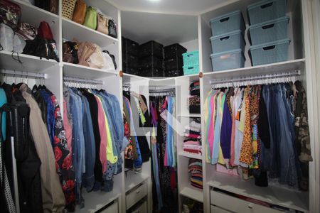 Closet suite de apartamento à venda com 2 quartos, 79m² em Cerâmica, São Caetano do Sul