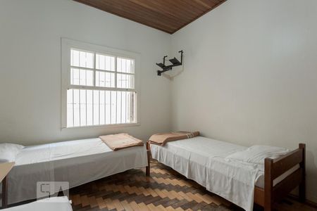 Quarto 1 de casa para alugar com 3 quartos, 153m² em Navegantes, Porto Alegre