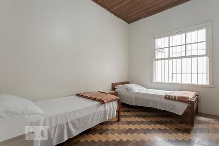 Quarto 2 de casa para alugar com 3 quartos, 153m² em Navegantes, Porto Alegre