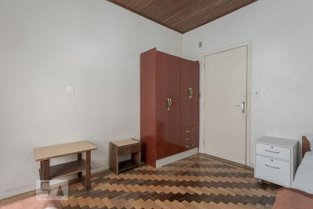 Quarto 2 de casa para alugar com 3 quartos, 153m² em Navegantes, Porto Alegre